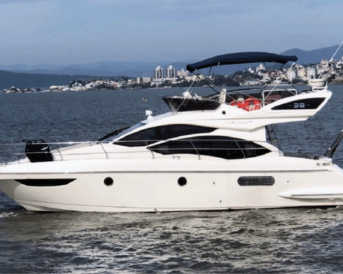 Yacht in Mumbai with premium facilities for comfortable sea travel