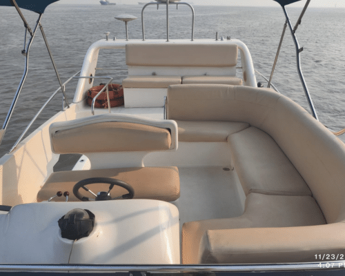 Yacht rental Mumbai with premium facilities and comfortable seating